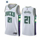 Camisetas NBA Nike Milwaukee Bucks NO.21 Jrue Holiday 75th Diamante Blanco Ciudad 2021-22