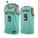 Camisetas NBA de Charlotte Hornets Wesley Iwundu Verde Ciudad 2021-22