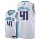 Camisetas NBA de Willy Hernangomez Charlotte Hornets Blanco Association 2018