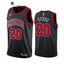 Camisetas NBA de Chicago Bulls Daniel Oturu Nike Negro Statement 2021-22