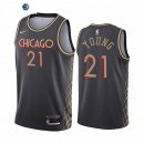 Camiseta NBA de Thaddeus Young Chicago Bulls Nike Negro Ciudad 2020-21